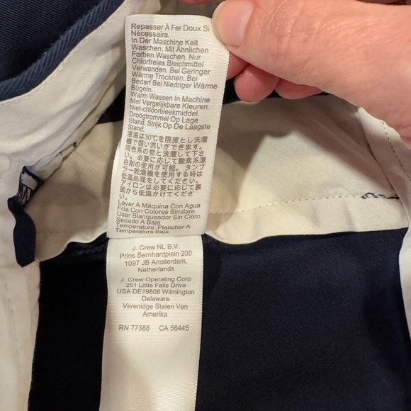 J Crew Men's 7” Navy Blue Dock Short in Stretch Chino F1.2 - Picture 8 of 12